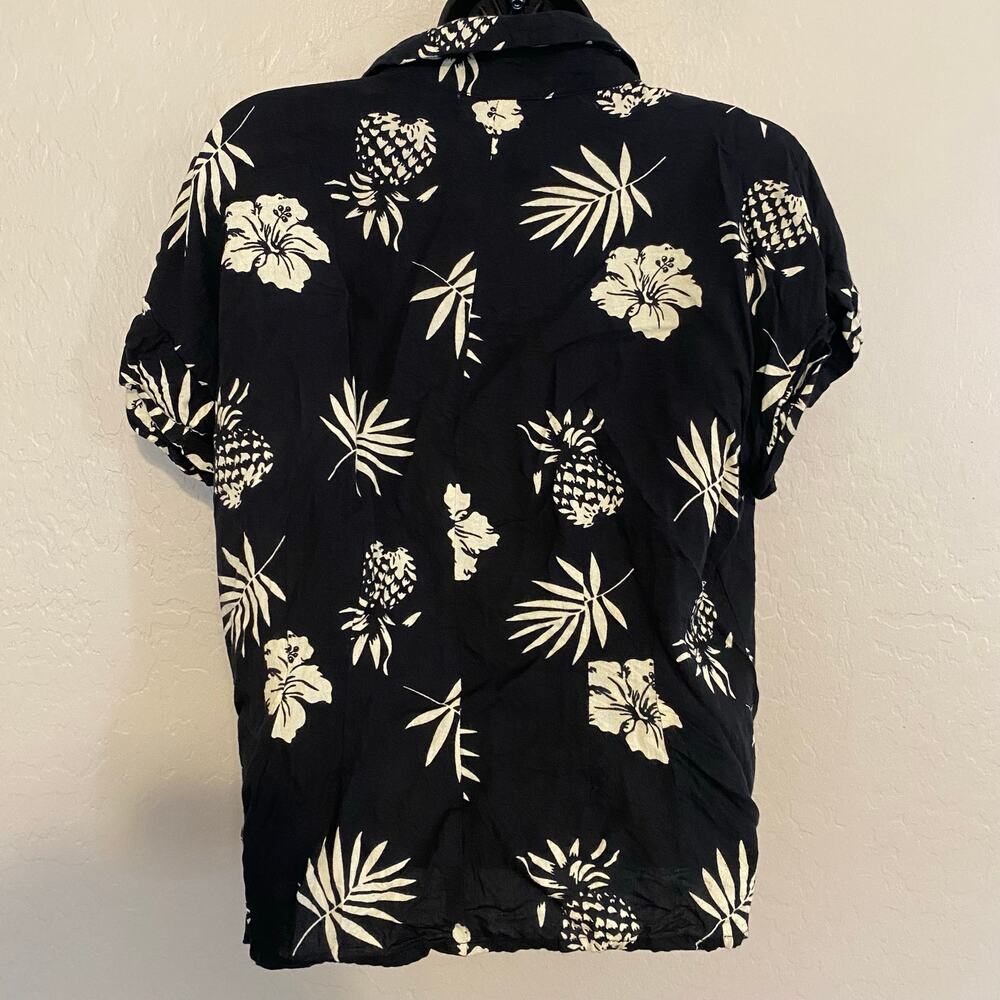 Hell Bunny Hawaiian Button Down Short Sleeve Womens Sz Medium Retro Rockabilly - Picture 2 of 3